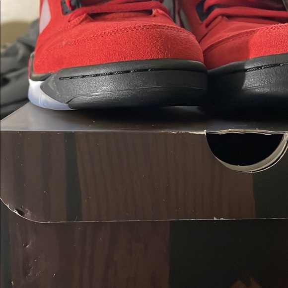 Only worn to try on. Pretty much brand new - Picture 4 of 4